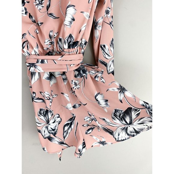 StyleStalker Long Sleeve Peach Iris Floral Belted V-Neck Romper REVOLVE Medium - Picture 3 of 4